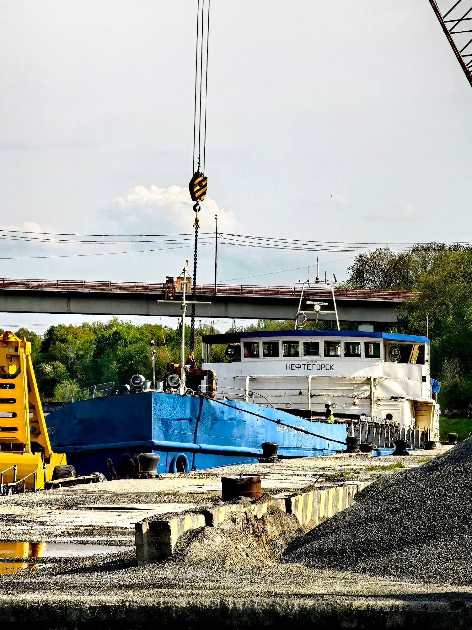 Теплоход «Нефтегорск» (проект 576)